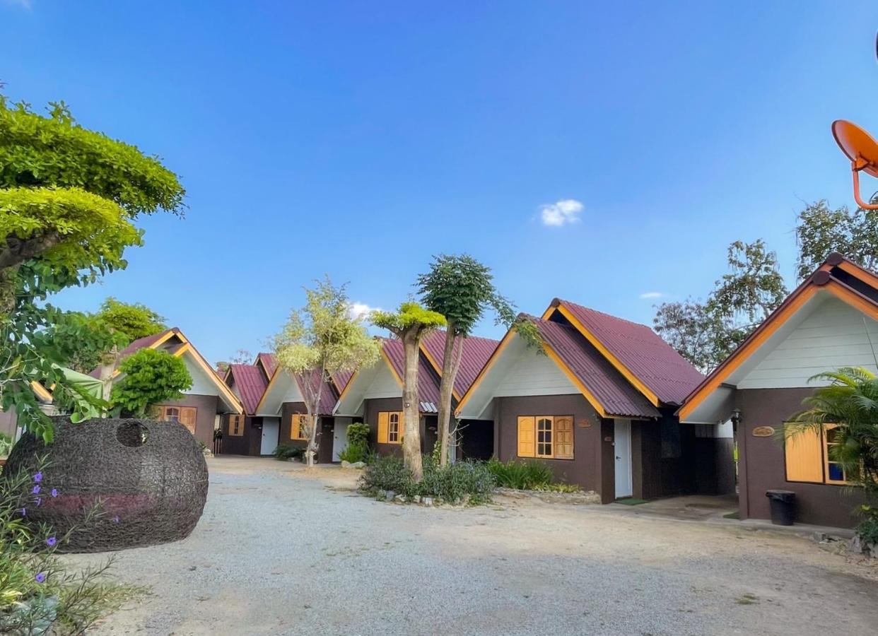 Bansuan Inthanon Resort -Classic House Chom Thong Exterior photo