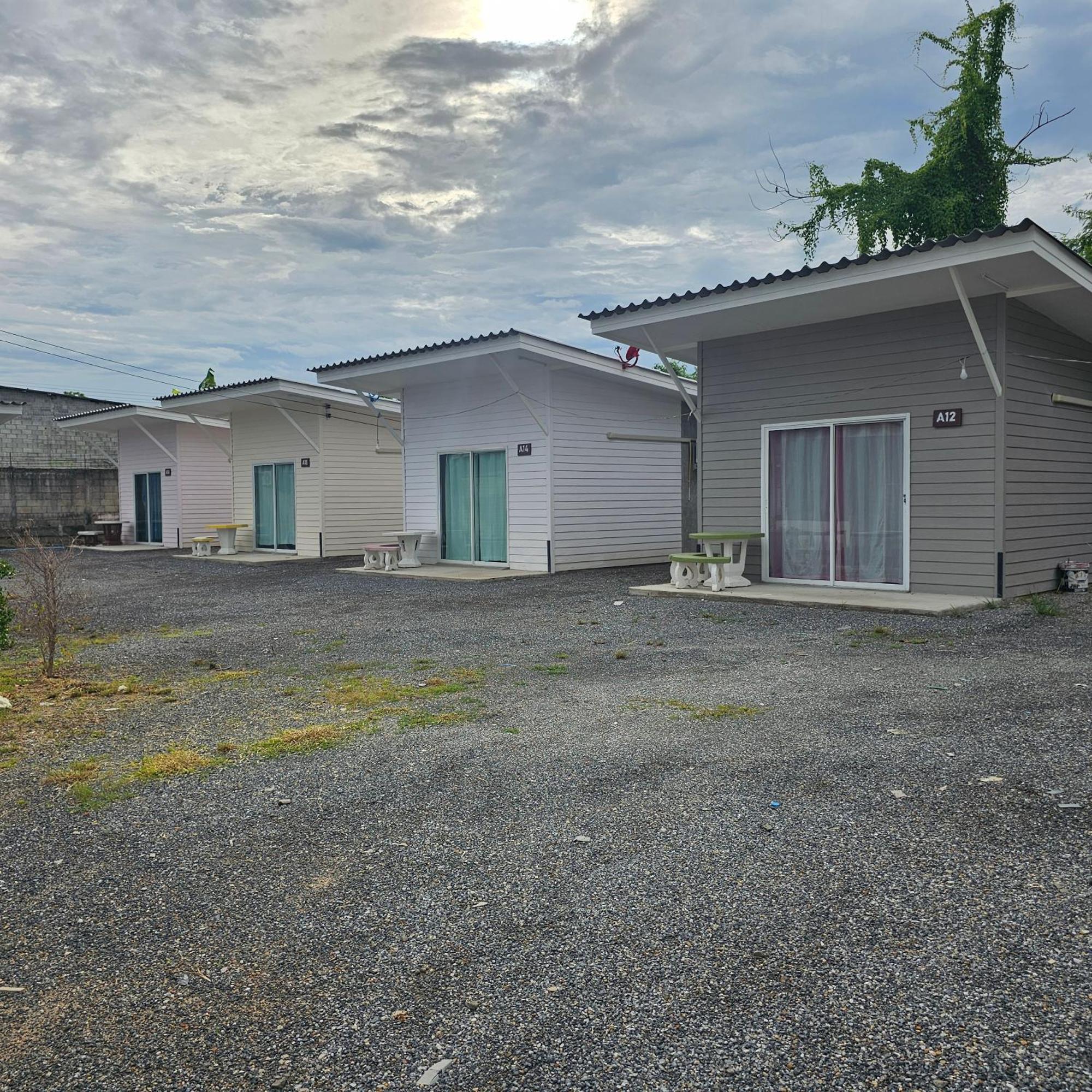 Bansuan Inthanon Resort -Classic House Chom Thong Exterior photo